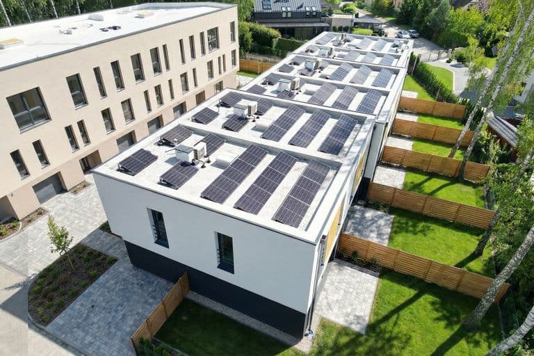 Inwestycja Deweloperska - 6 instalacji fotowoltaicznych 5,3 kW